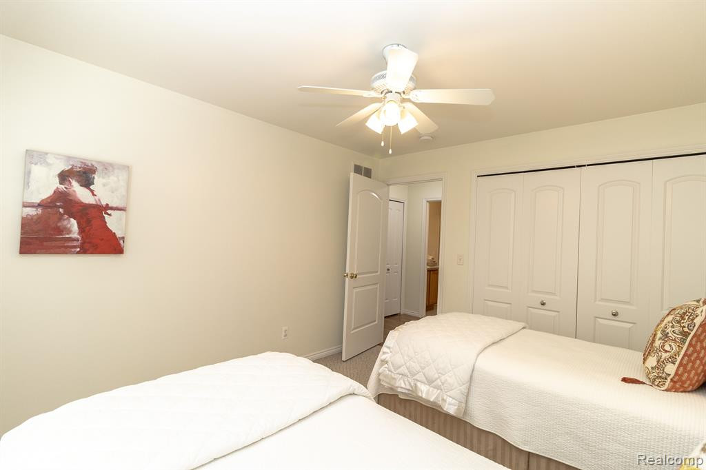17438 N LUCILLE Circle, 17, New Boston, MI 48164 — Photo 28