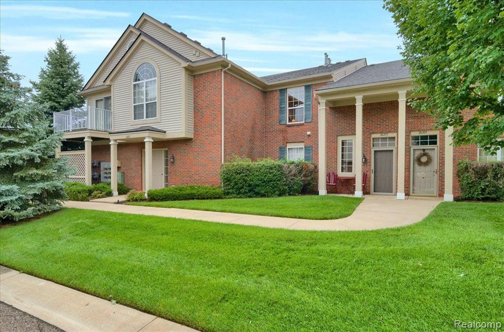 26203 Chesapeake Circle, Walled Lake, MI 48390 — front exterior