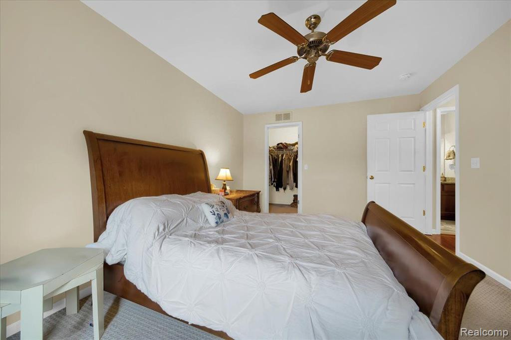 26203 Chesapeake Circle, Walled Lake, MI 48390 — Photo 19