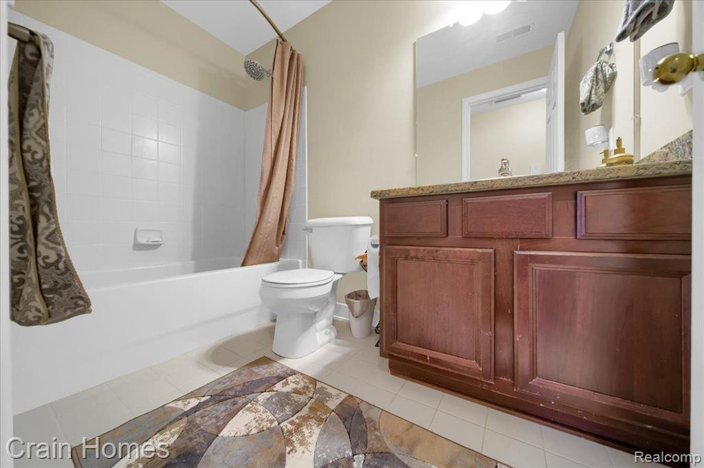 26203 Chesapeake Circle, Walled Lake, MI 48390 — Photo 21