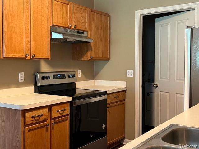 4041 BERKELEY Avenue, Canton, MI 48188 — Photo 4