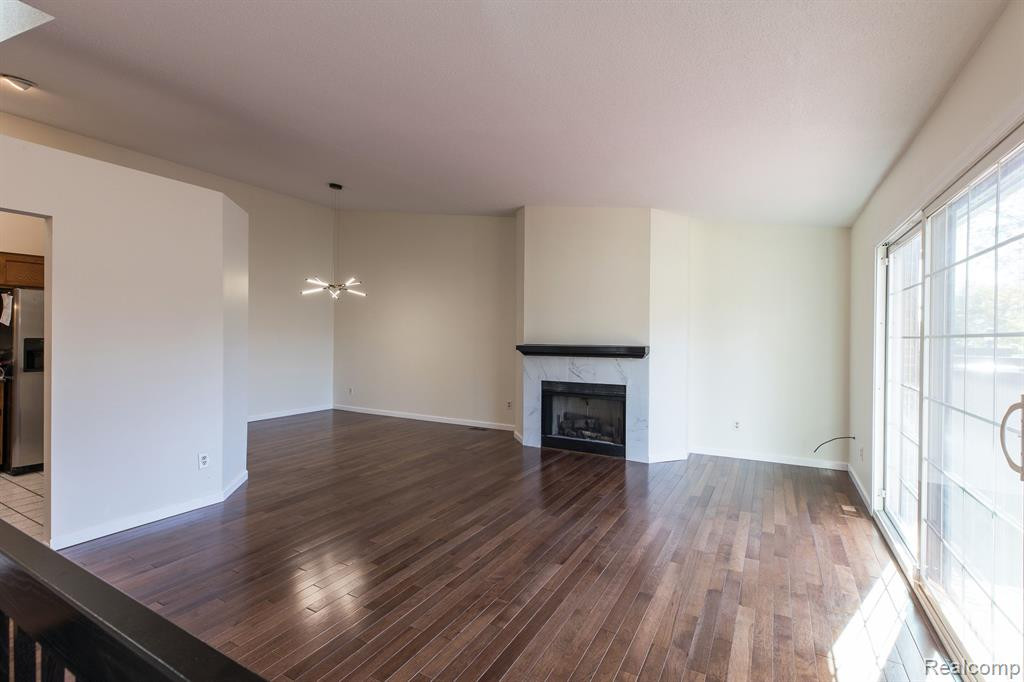 31210 Country Way, Farmington Hills, MI 48331 — Photo 3