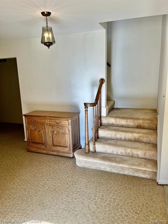 16583 WINCHESTER CT, Northville, MI 48168 — Photo 6