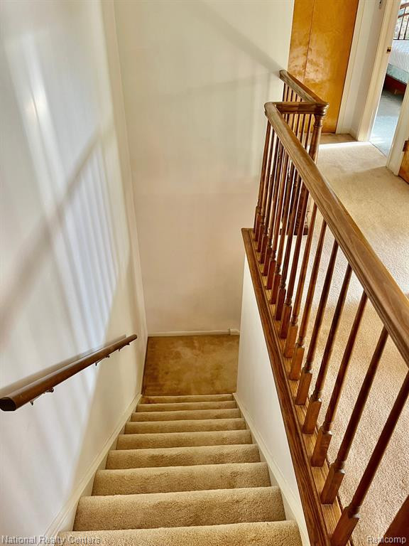 16583 WINCHESTER CT, Northville, MI 48168 — Photo 32