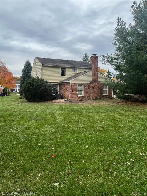 16583 WINCHESTER CT, Northville, MI 48168 — Photo 33