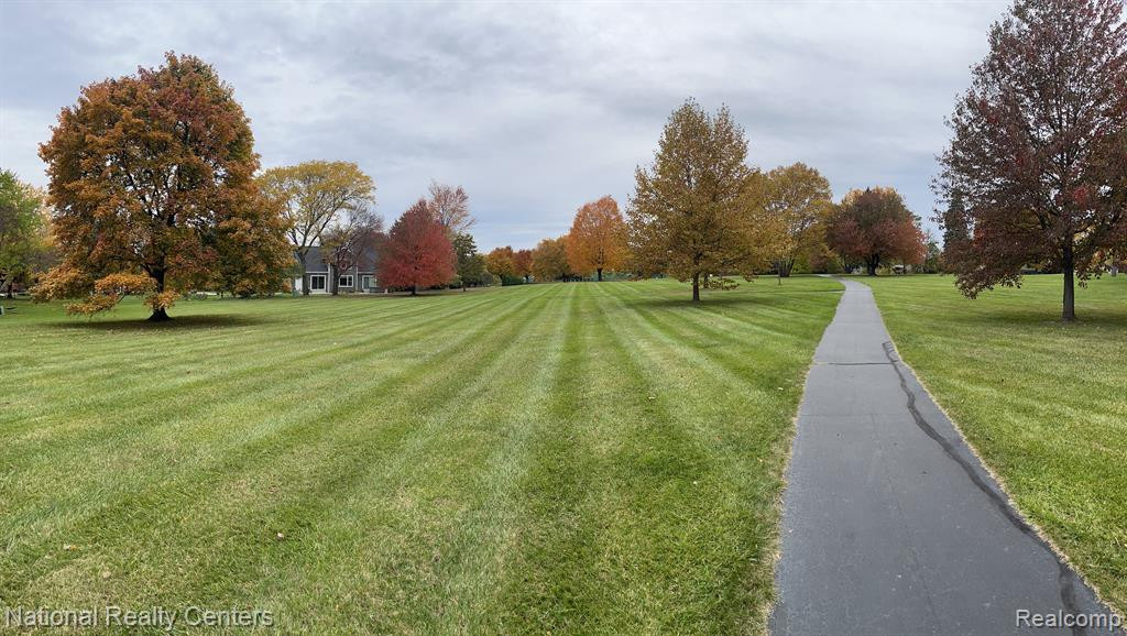 16583 WINCHESTER CT, Northville, MI 48168 — Photo 36