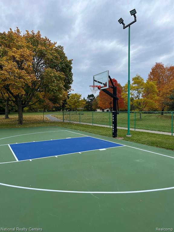 16583 WINCHESTER CT, Northville, MI 48168 — Photo 39