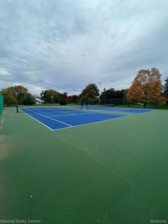 16583 WINCHESTER CT, Northville, MI 48168 — Photo 40