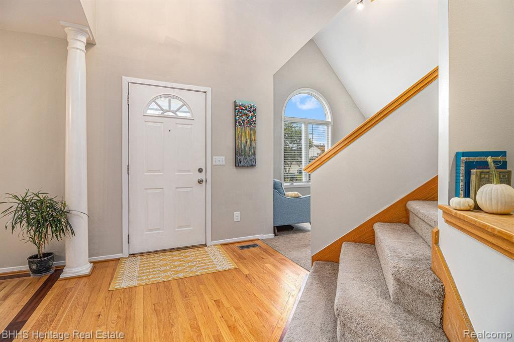 1395 WEDGEWOOD Drive, Saline, MI 48176 — Photo 7