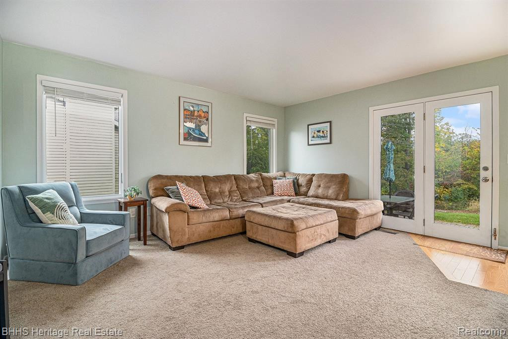1395 WEDGEWOOD Drive, Saline, MI 48176 — Photo 14