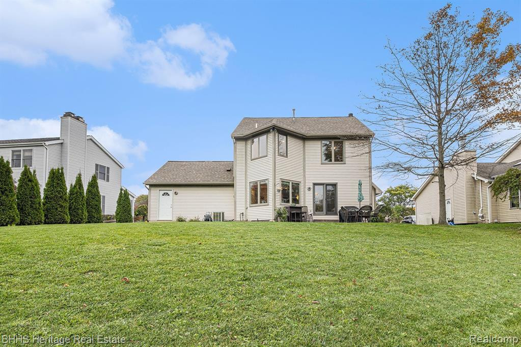 1395 WEDGEWOOD Drive, Saline, MI 48176 — Photo 29