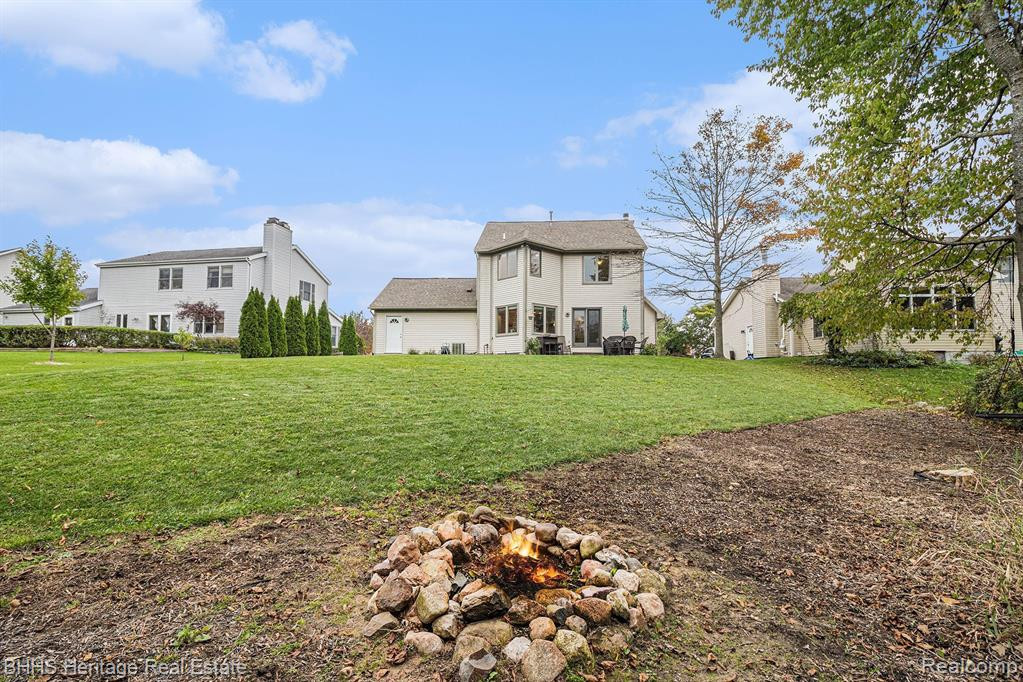 1395 WEDGEWOOD Drive, Saline, MI 48176 — Photo 33