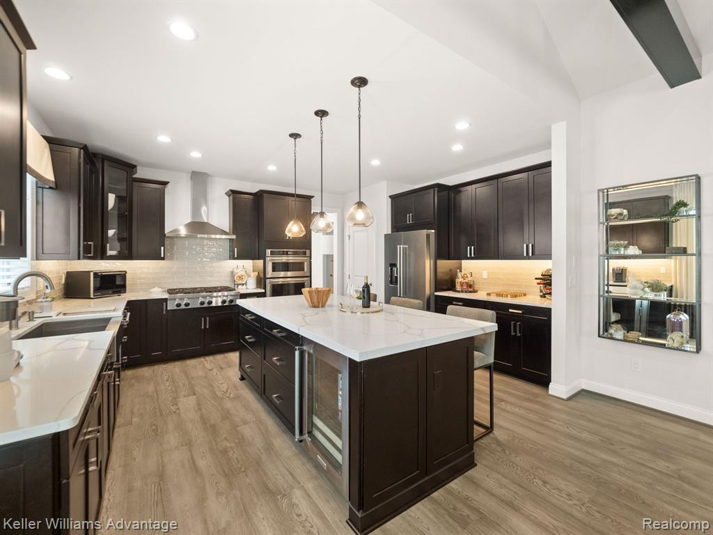 23976 Seminole Court, Novi, MI — Photo 12