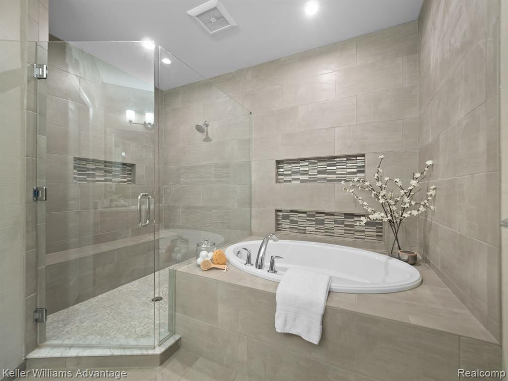 23976 Seminole Court, Novi, MI — Photo 18