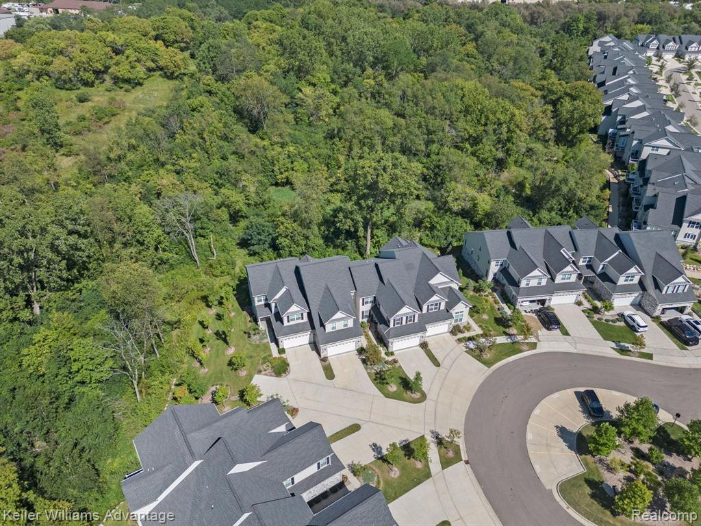 23976 Seminole Court, Novi, MI — Photo 41