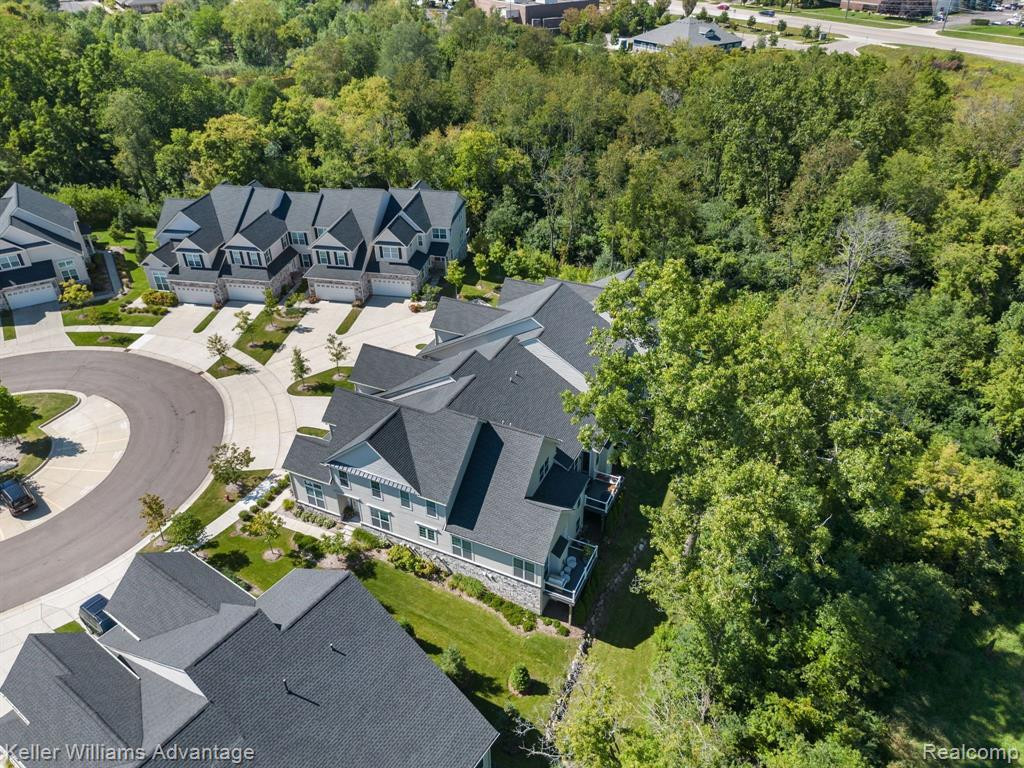 23976 Seminole Court, Novi, MI — Photo 42