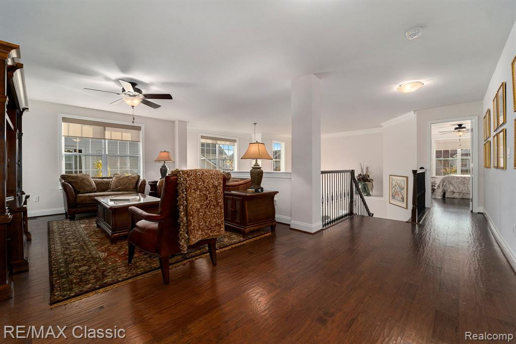 42832 CARDINAL Way, 47, Novi, MI — Photo 24