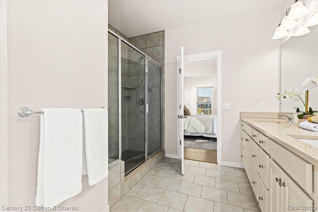 383 TRAILWOODS, Ann Arbor, MI 48103 — Photo 18