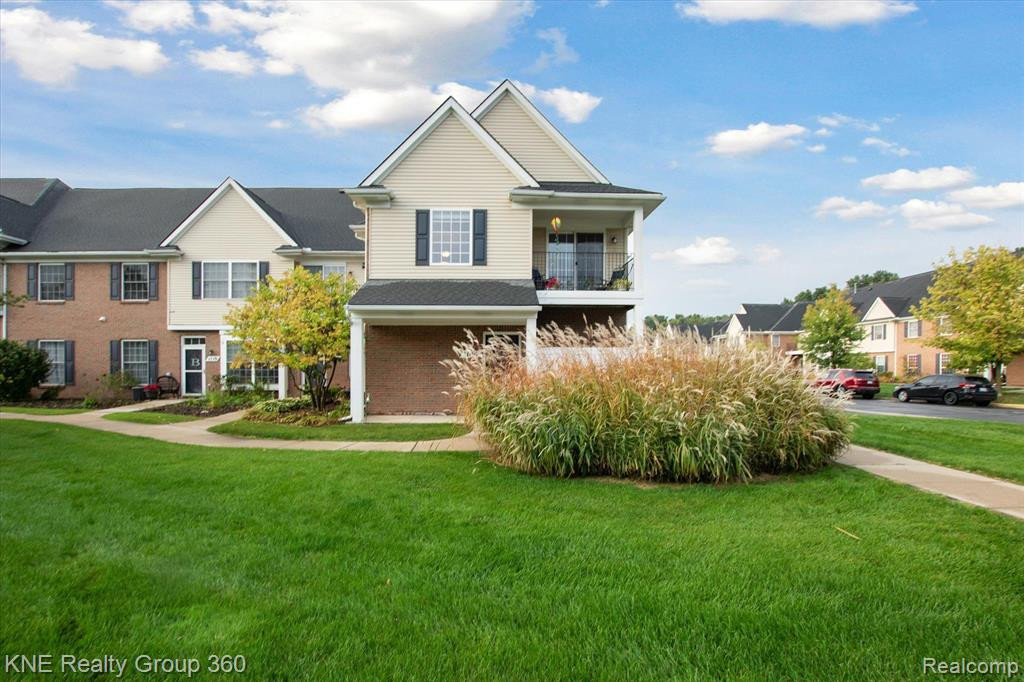 1106 RIAL LAKE Drive, Howell, MI 48843 — front exterior