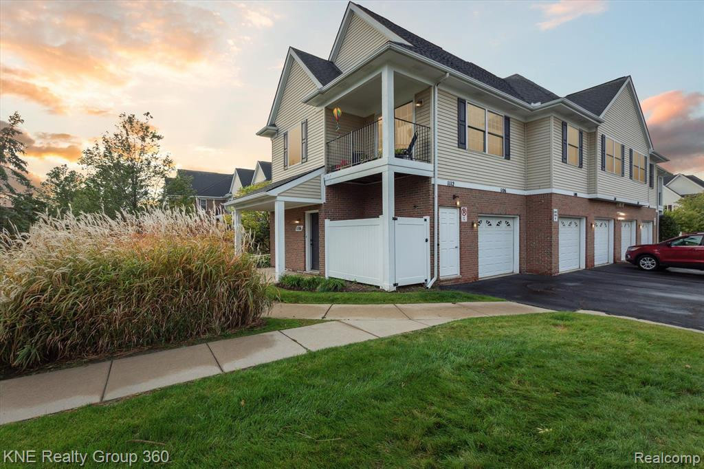 1106 RIAL LAKE Drive, Howell, MI 48843 — Photo 30
