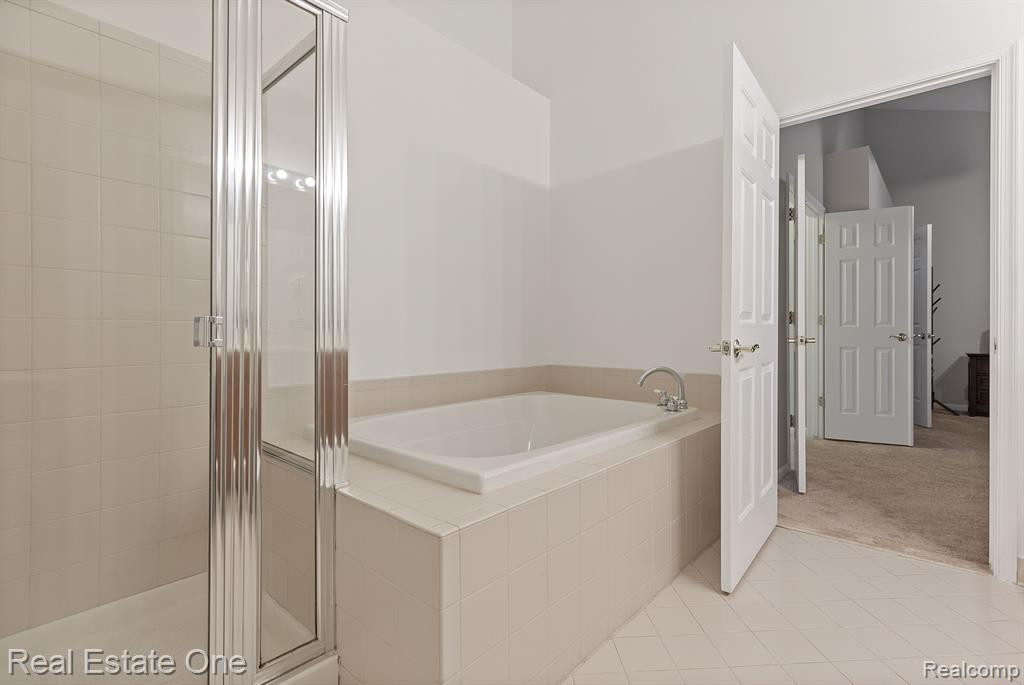 26416 FIELDSTONE Drive, Novi, MI — Photo 17