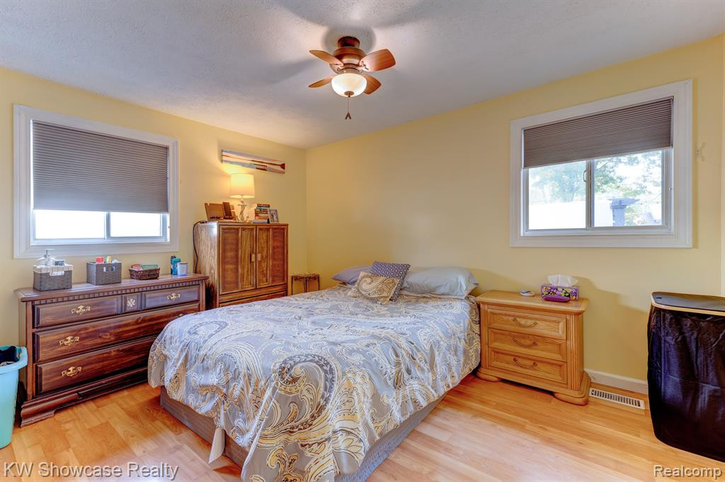 2430 TERRY Street, Wolverine Lake, MI 48390 — Photo 26
