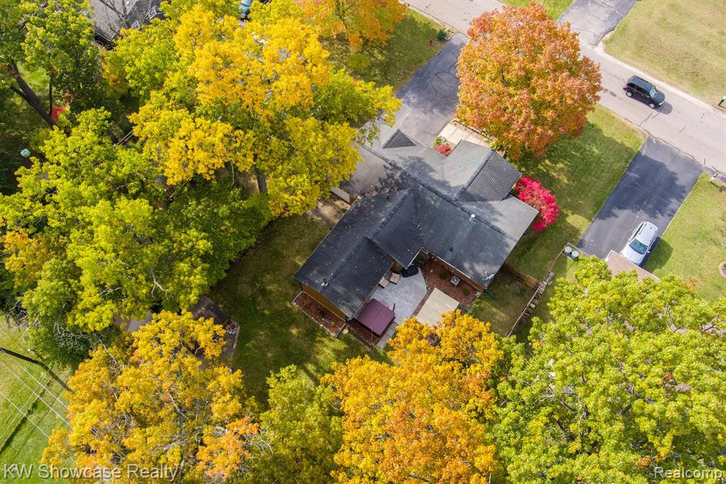 2430 TERRY Street, Wolverine Lake, MI 48390 — Photo 51
