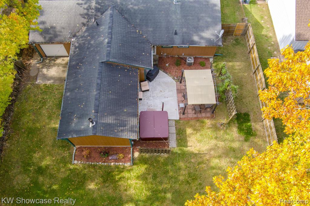 2430 TERRY Street, Wolverine Lake, MI 48390 — Photo 52