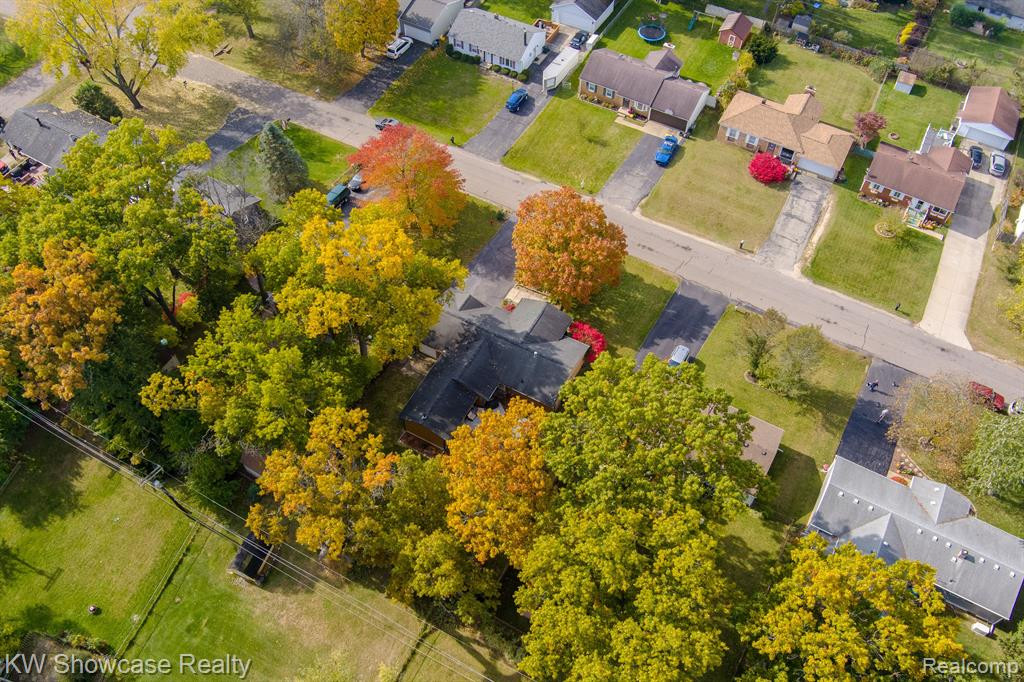 2430 TERRY Street, Wolverine Lake, MI 48390 — Photo 53