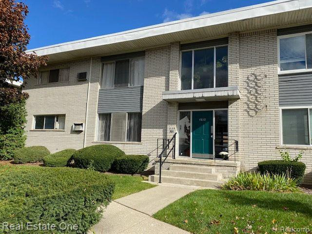 4810 Briarwood Avenue, #F1, Royal Oak, MI 48073 — front exterior