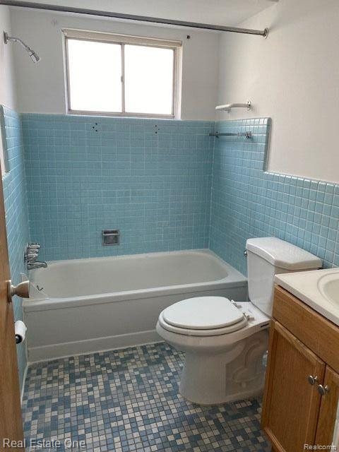 4810 Briarwood Avenue, #F1, Royal Oak, MI 48073 — Photo 7