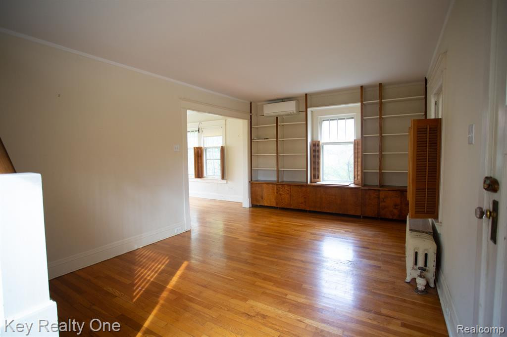 1553 Broadway Street, Ann Arbor, MI 48105 — Photo 5