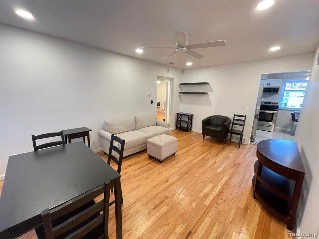 4829 MANSFIELD Avenue, Royal Oak, MI 48073 — Photo 10