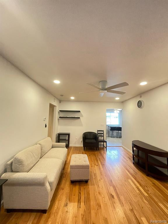 4829 MANSFIELD Avenue, Royal Oak, MI 48073 — Photo 13
