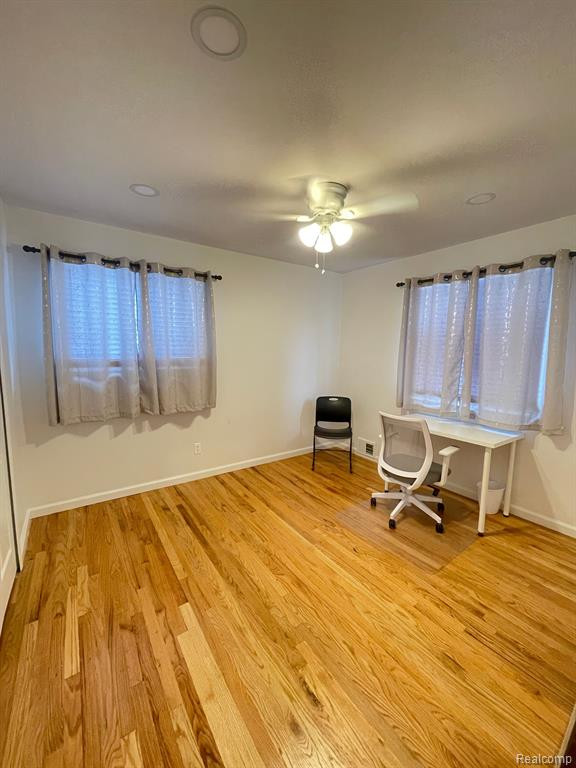 4829 MANSFIELD Avenue, Royal Oak, MI 48073 — Photo 34