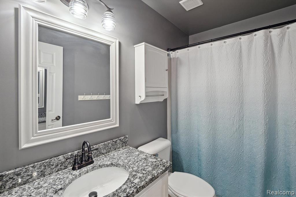 7141 Poplar Drive, Ypsilanti, MI 48197 — Photo 10