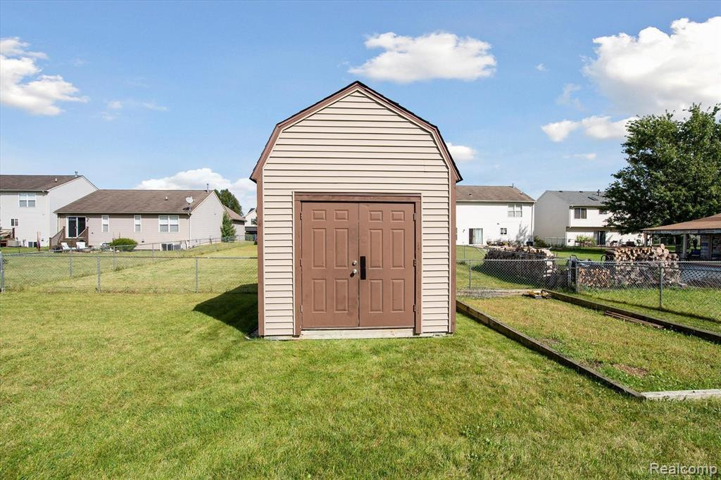 7141 Poplar Drive, Ypsilanti, MI 48197 — Photo 22