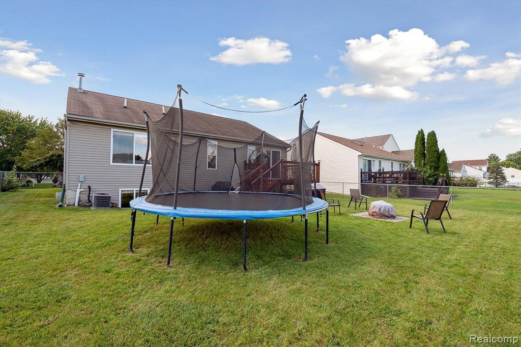 7141 Poplar Drive, Ypsilanti, MI 48197 — Photo 39