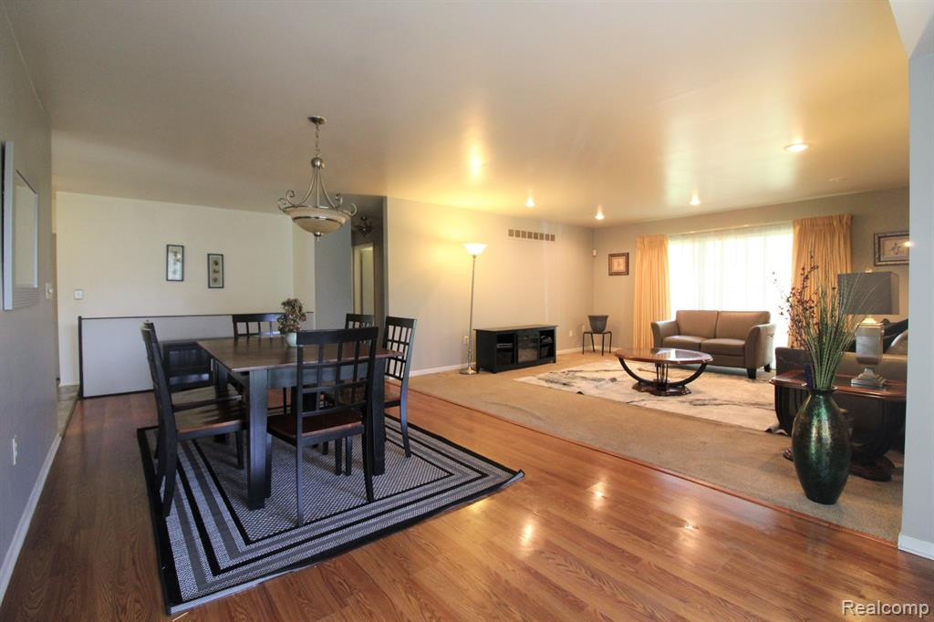 27158 CUMBERLAND, Southfield, MI 48033 — Photo 7