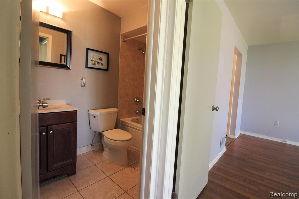 27158 CUMBERLAND, Southfield, MI 48033 — Photo 26
