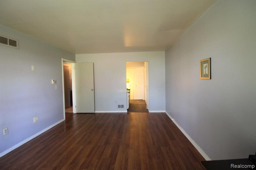 27158 CUMBERLAND, Southfield, MI 48033 — Photo 28