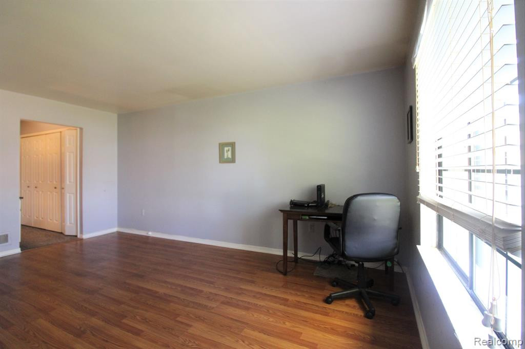 27158 CUMBERLAND, Southfield, MI 48033 — Photo 29
