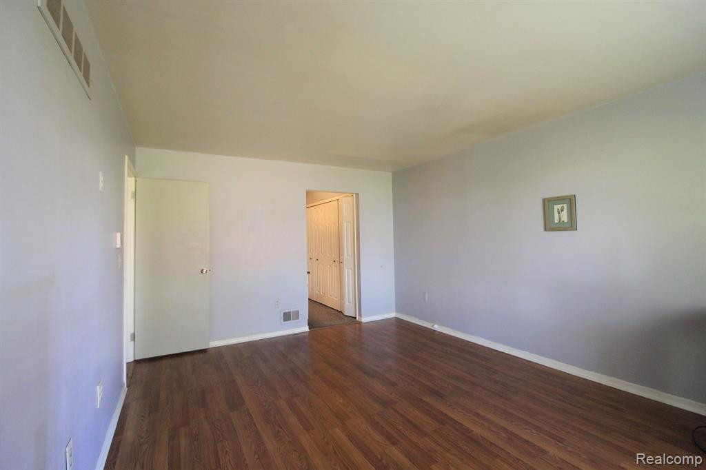 27158 CUMBERLAND, Southfield, MI 48033 — Photo 30