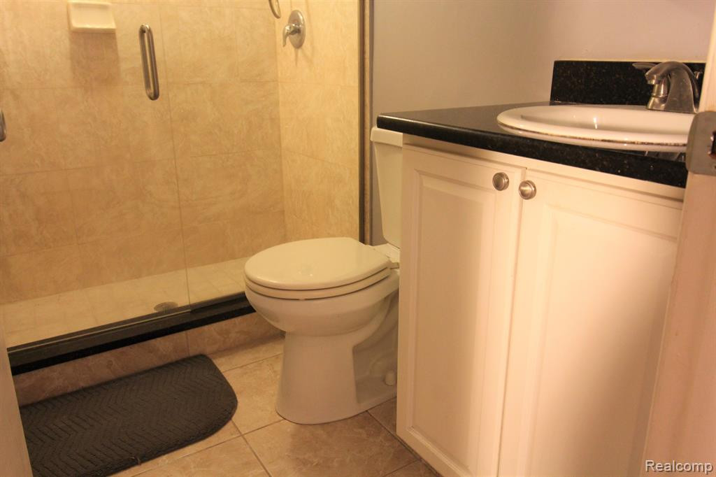 27158 CUMBERLAND, Southfield, MI 48033 — Photo 35