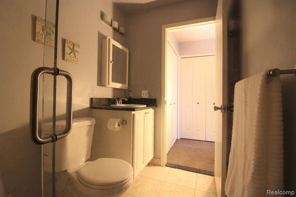27158 CUMBERLAND, Southfield, MI 48033 — Photo 36