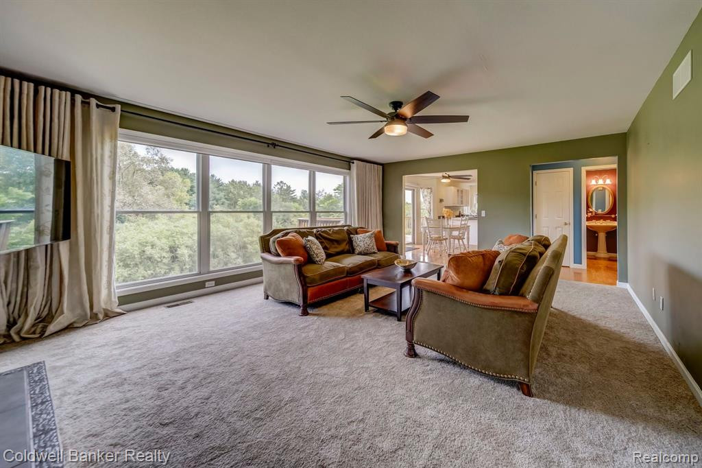 674 BANNOCK, Saline, MI 48176 — Photo 11
