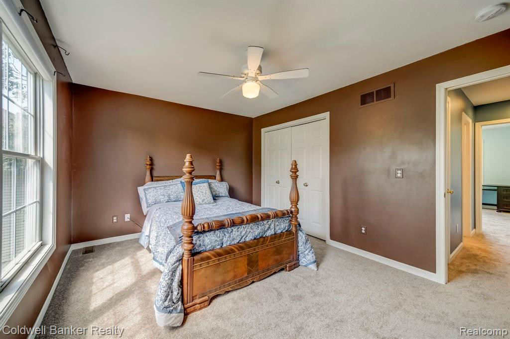 674 BANNOCK, Saline, MI 48176 — Photo 32