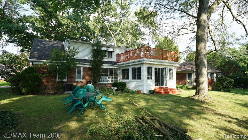 3 BOONE Lane, Dearborn, MI 48120 — Photo 13