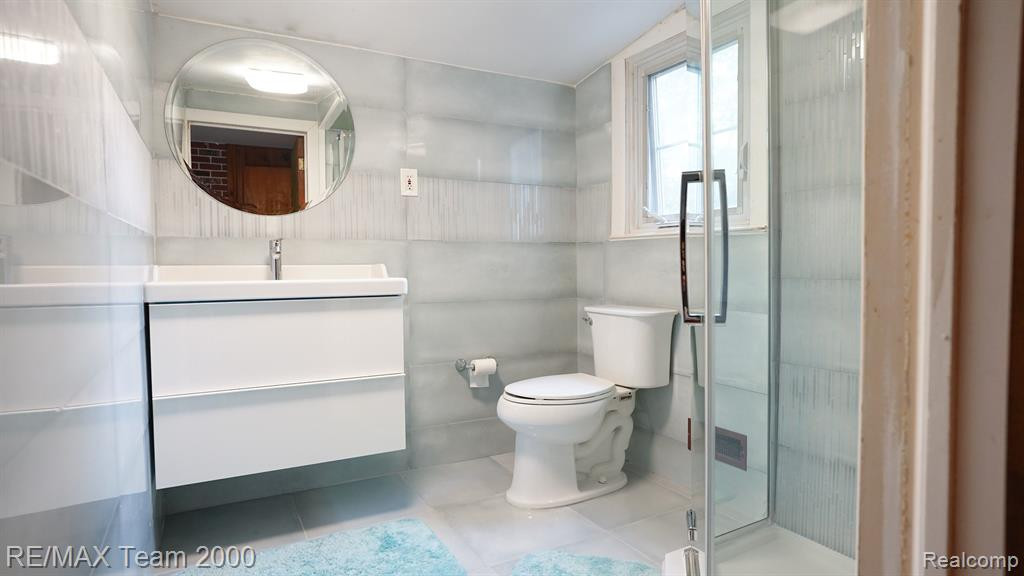 3 BOONE Lane, Dearborn, MI 48120 — Photo 23