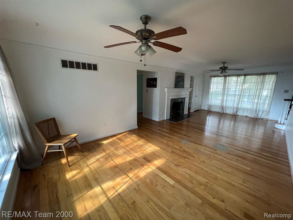 3 BOONE Lane, Dearborn, MI 48120 — Photo 52